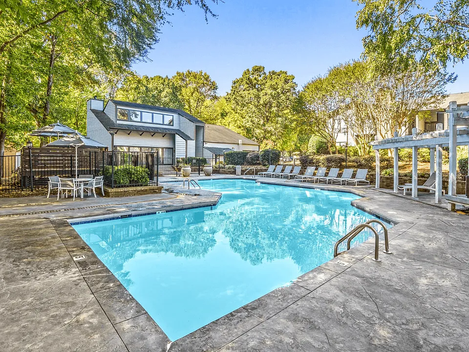 Madison Southpark Apartment Homes