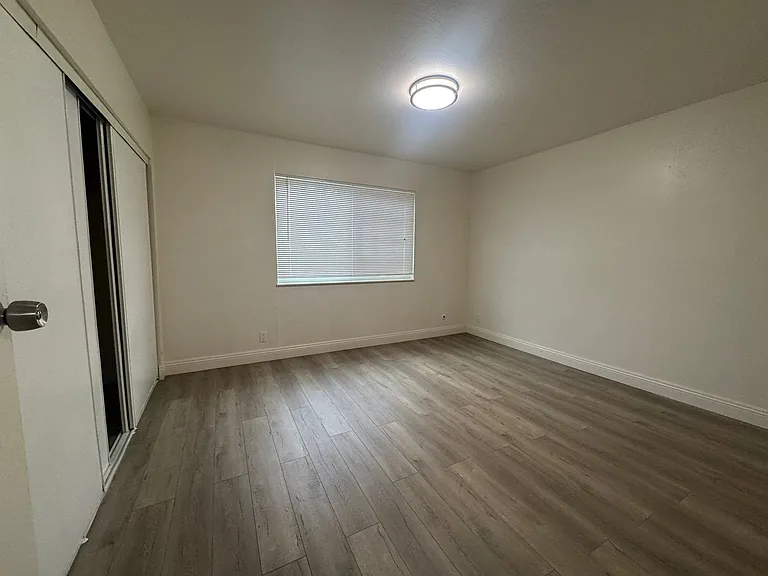 25538 Del Mar Ave #13 — Photo 22