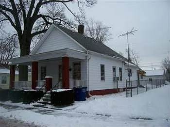 609 Pearl St photo 1