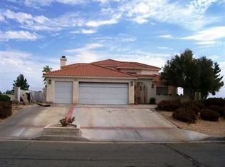 15060 Shady Elm Ln, Helendale, CA 92342