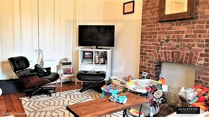 Rented by ZealEstate Group Inc | media 11