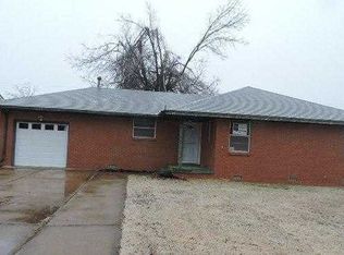 1410 W Shuttee St, El Reno, OK 73036