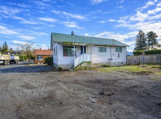 1408 Clearbrook Rd, Abbotsford, BC V2T5X3