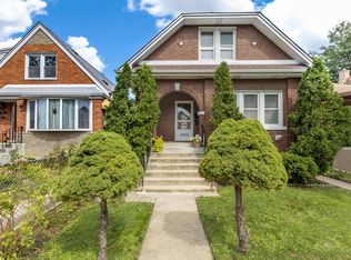 3907 N Odell Ave, Chicago, IL