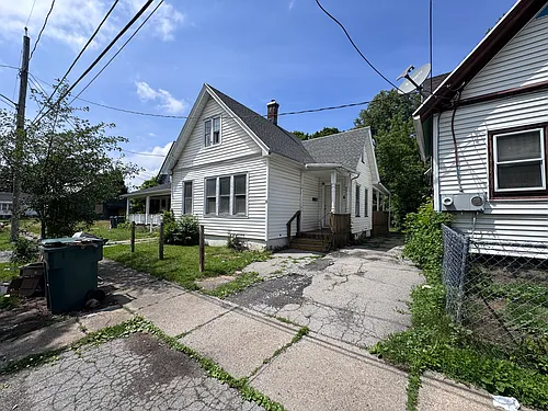 6 Dejonge St Photo 1