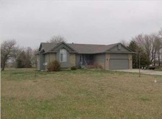 1441 N Tomahawk Rd, Peck, KS 67120