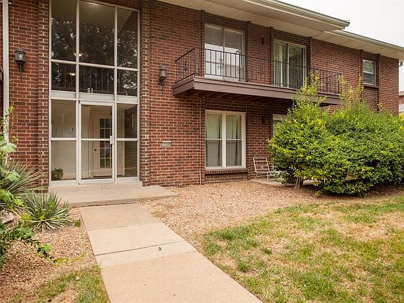 2nd image of 10368 Forest Brook Ln APT H