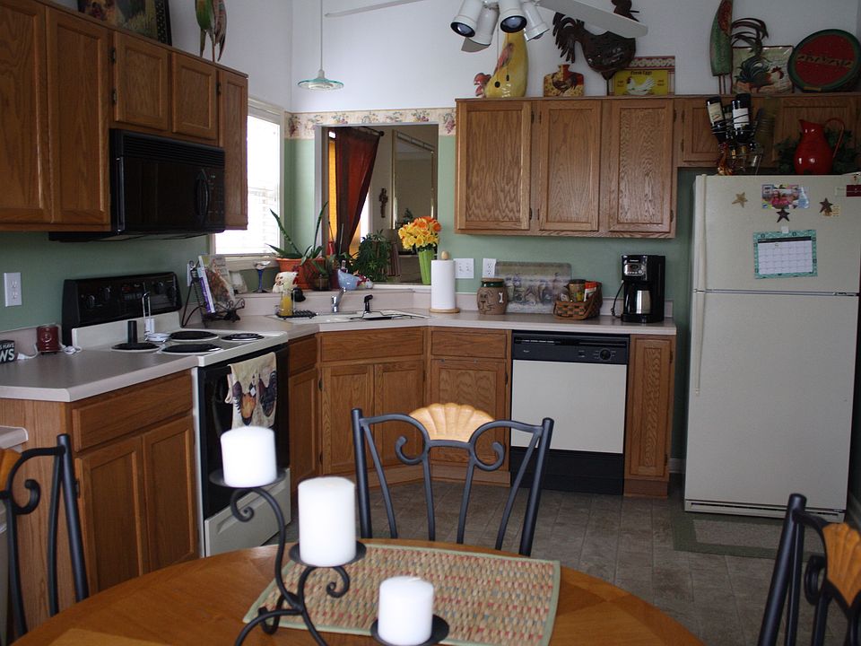 2nd image of 1543 Blankenship Dr
