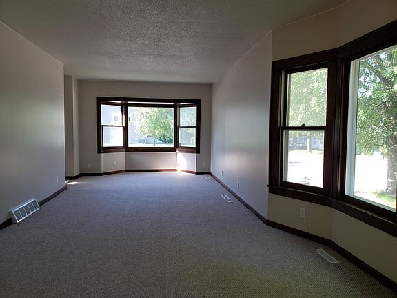 2 bay windows allow for tons of natural light
