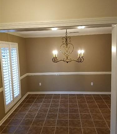 5th image of 2987 Savannah Way S