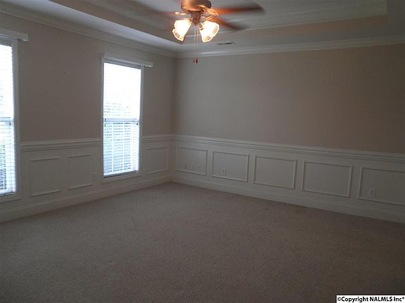 3rd image of 2705 Arbor Oak Dr SE