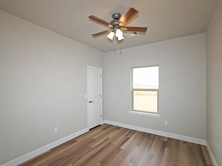 19100 Mid Country Blvd #C — Photo 15