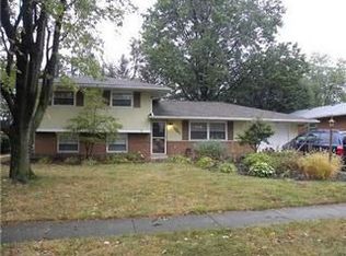 5941 Endicott Rd, Columbus, OH 43229