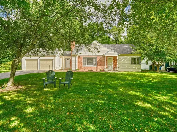 2340 Highland Ave, Rochester, NY 14610