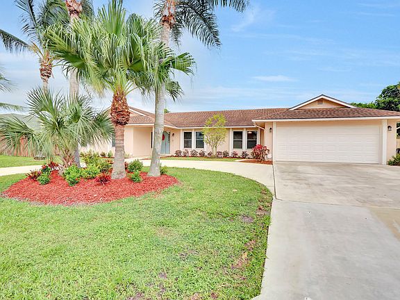 2nd image of 3190 Windward Ln