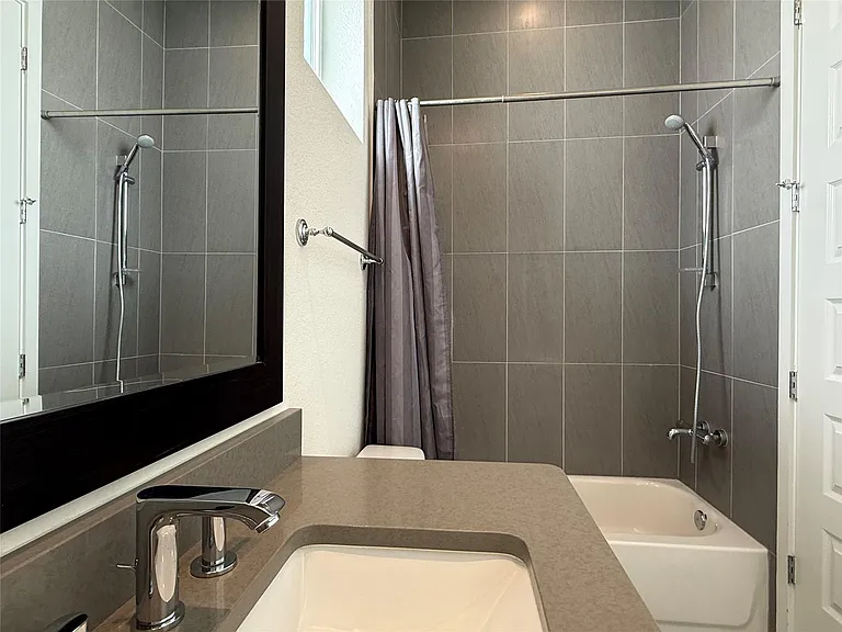 6117 Seville Dr — Photo 16