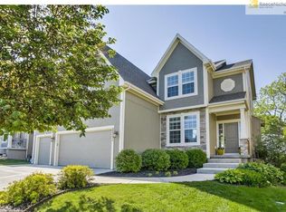 22131 W 98th St, Lenexa, KS 66220
