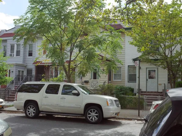 1656 E 8th St, Brooklyn, NY 11223