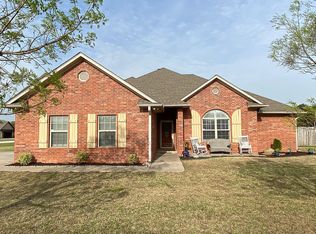 49 Scenic Cir, Ardmore, OK 73401