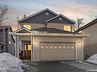 20732 Mountain Vista Dr, Eagle River, AK 99577