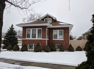 5656 W Waveland Ave, Chicago, IL 60634