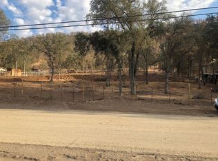 609 Squaw Valley Rd, Squaw Valley, CA 93675