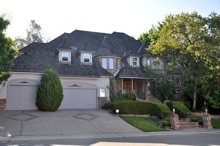 1st image of 102 Flat Rock Dr