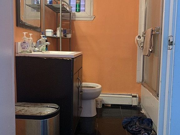 5th image of 1576 Tremont St #2