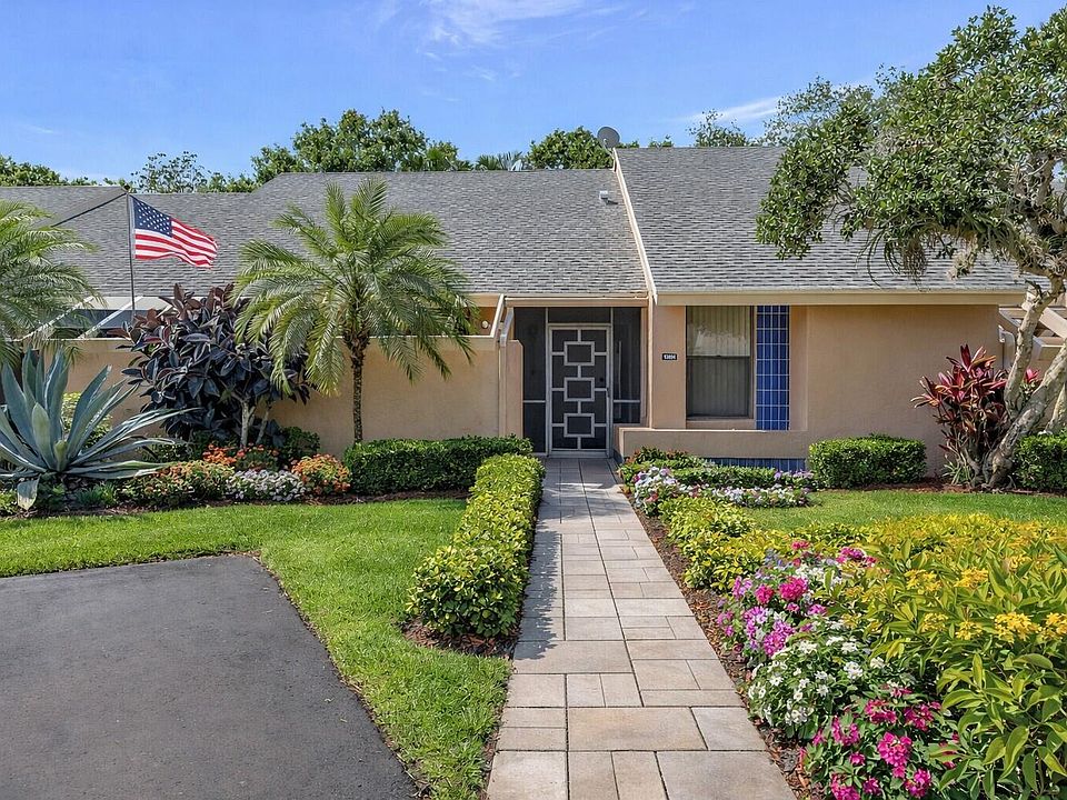 1st image of 10884 Waterberry Court