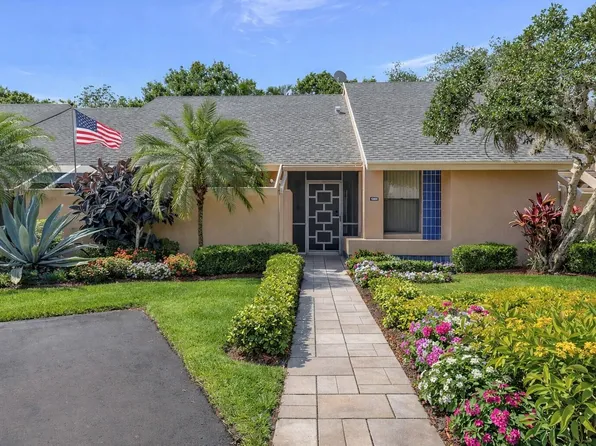 10884 Waterberry Court, Boca Raton, FL 33498