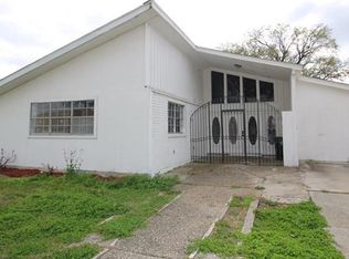 7740 Allison Rd, New Orleans, LA 70126