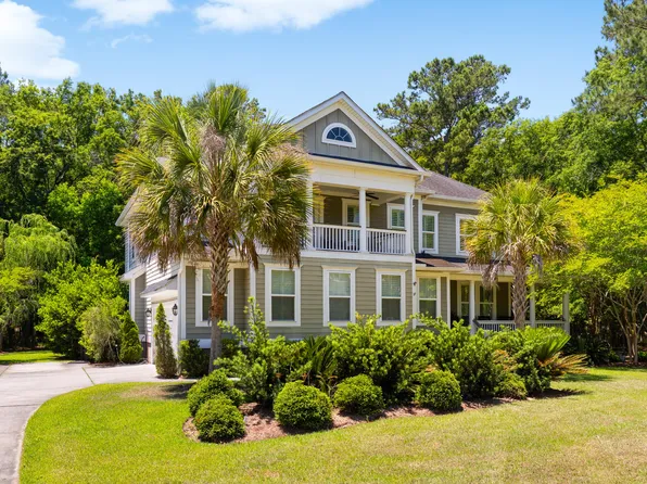 3687 Coastal Crab Rd, Mount Pleasant, SC 29466