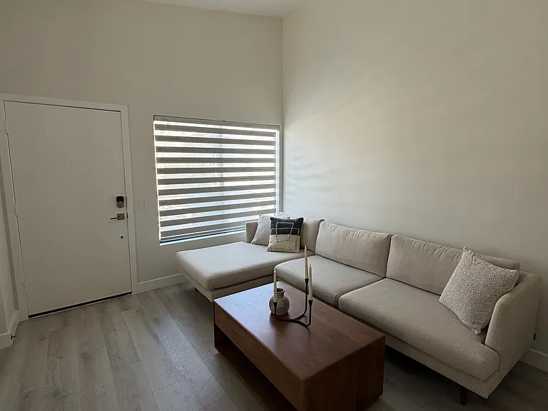 8601 Sunland Blvd #67 — Photo 5