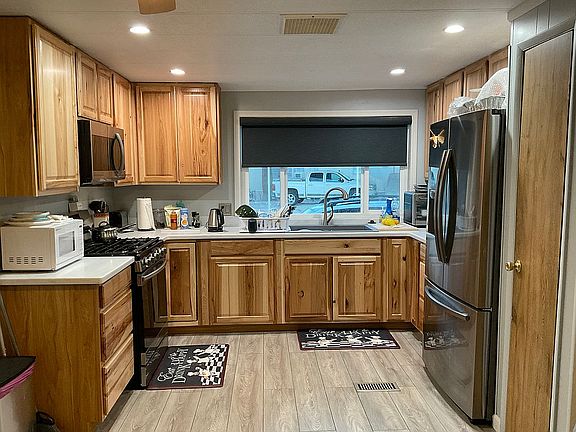 2nd image of 601 Beachcomber Blvd Lot 357