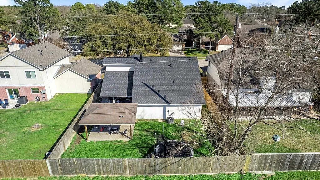 3 bed, 1387 sqft, $2,000 — Photo 4