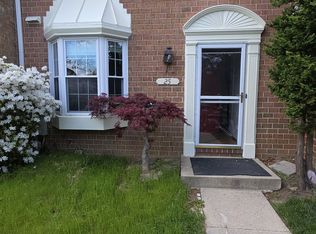 25 Hamlet Dr, Owings Mills, MD 21117