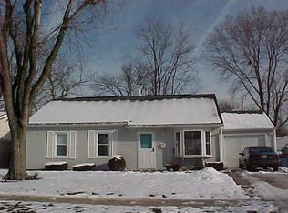 611 N Maple Ln, Mooresville, IN