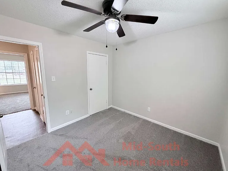 3809 Dante Ave — Photo 14