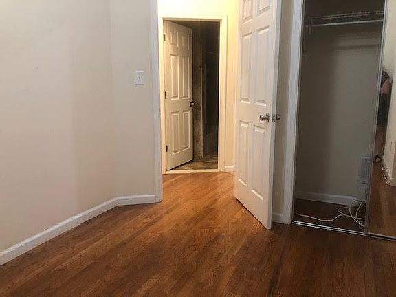 4th image of 532 S 52nd St Floor 1