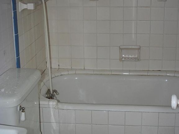 3rd image of 2601 Forest Park Blvd