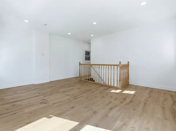 615 E 22nd St, Paterson, NJ