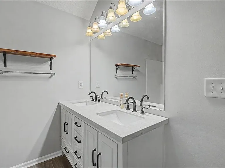 1025 Balsam Wood Trl — Photo 41