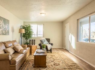 3438 Kathryn Ave SE, Albuquerque, NM 87106