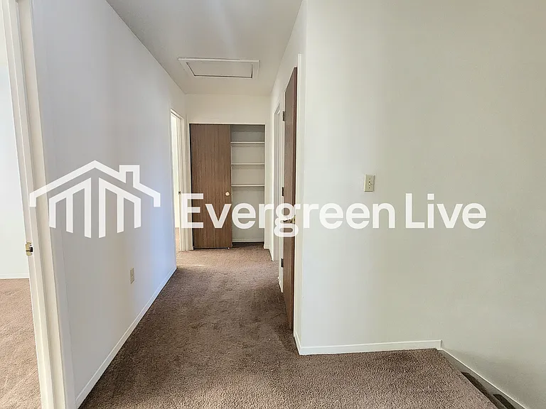 200 Raven Dr — Photo 14