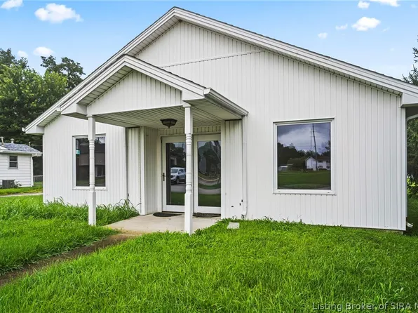 307 N Armstrong Street, Crothersville, IN 47229