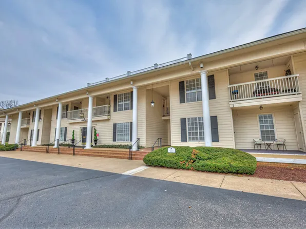 1280 Middle Tennessee Blvd APT H-8, Murfreesboro, TN 37130