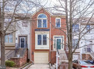 46892 Trumpet Cir, Sterling, VA 20164