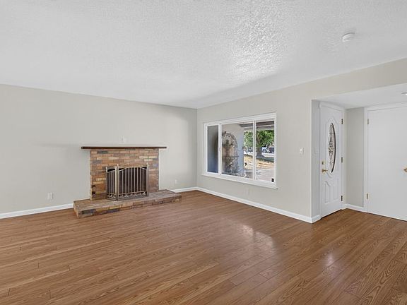 5th image of 6900 Palm Ave