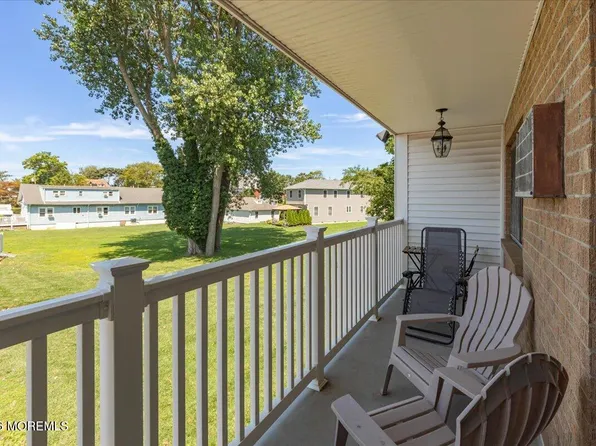 119 Avery Ave #J27, Long Branch, NJ 07740
