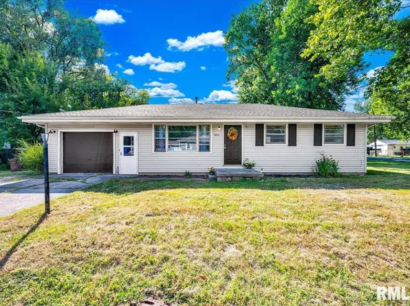 4005 Chalmers Ave, Peoria, IL 61607